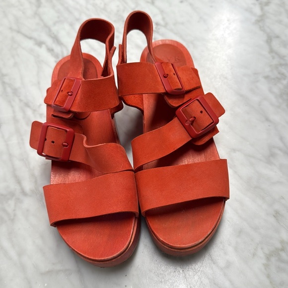 Bryr Studio Jesse Leather Platform Wooden Sandal Orange-Red Size 39/9 - Picture 2 of 12